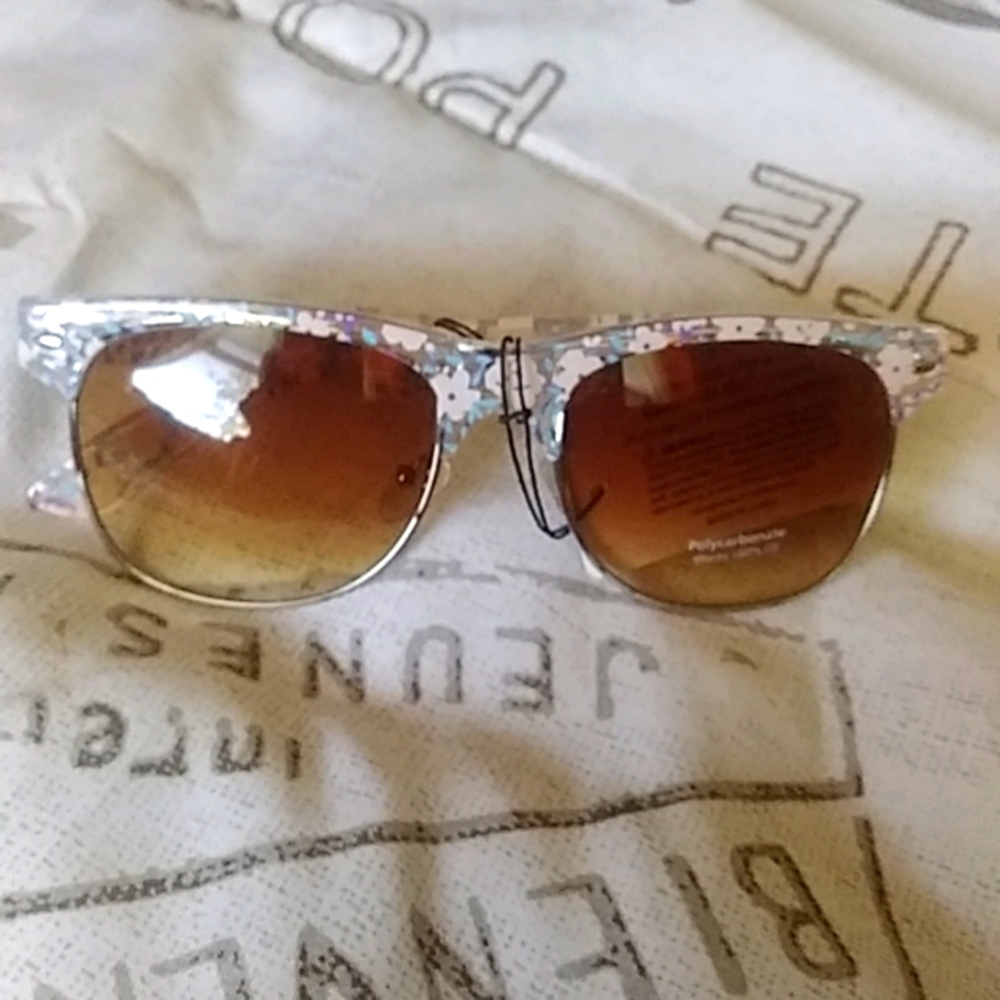 Floral Light Pink/Blue Sunglasses